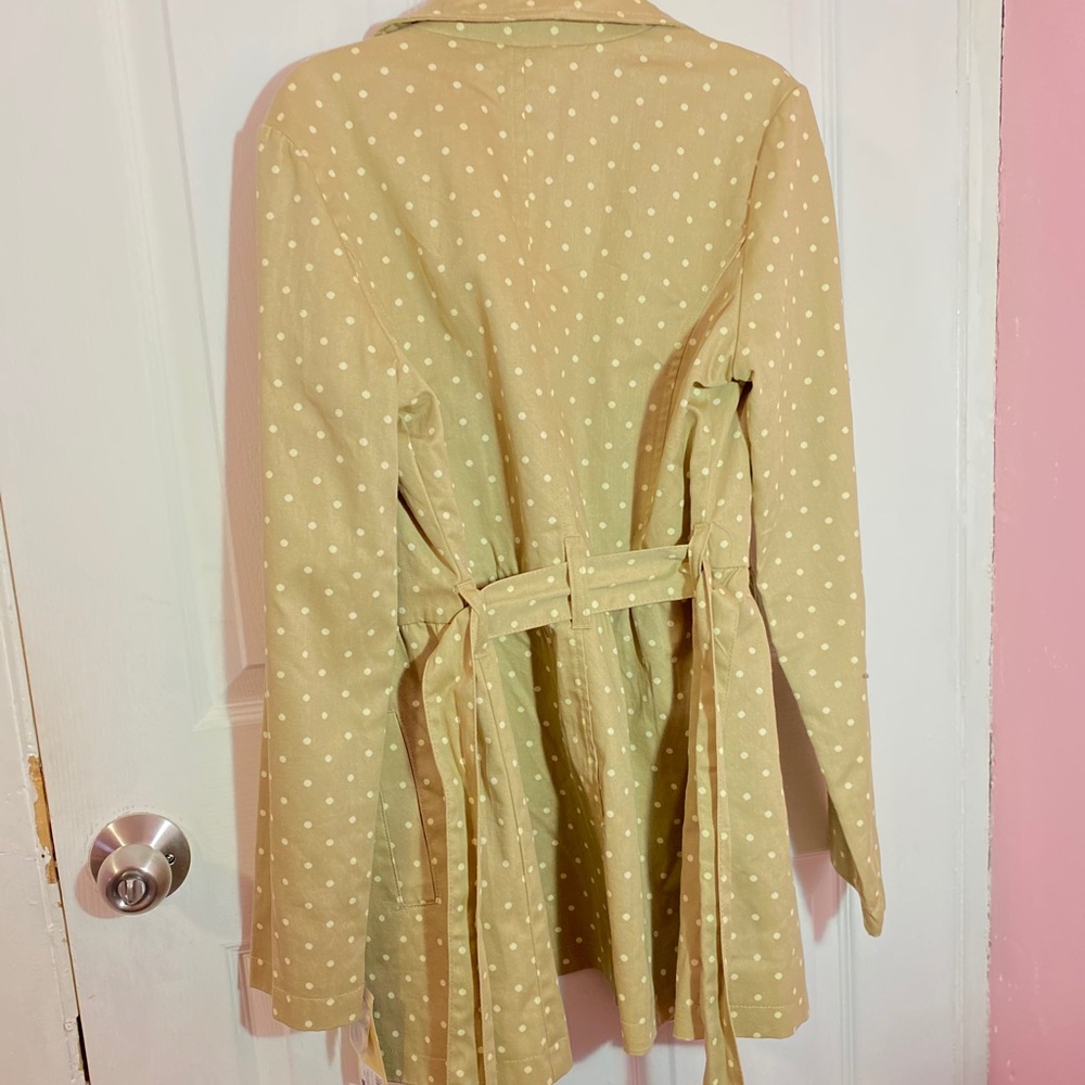 NWT Cherokee Beige Polkadot Trench Coat